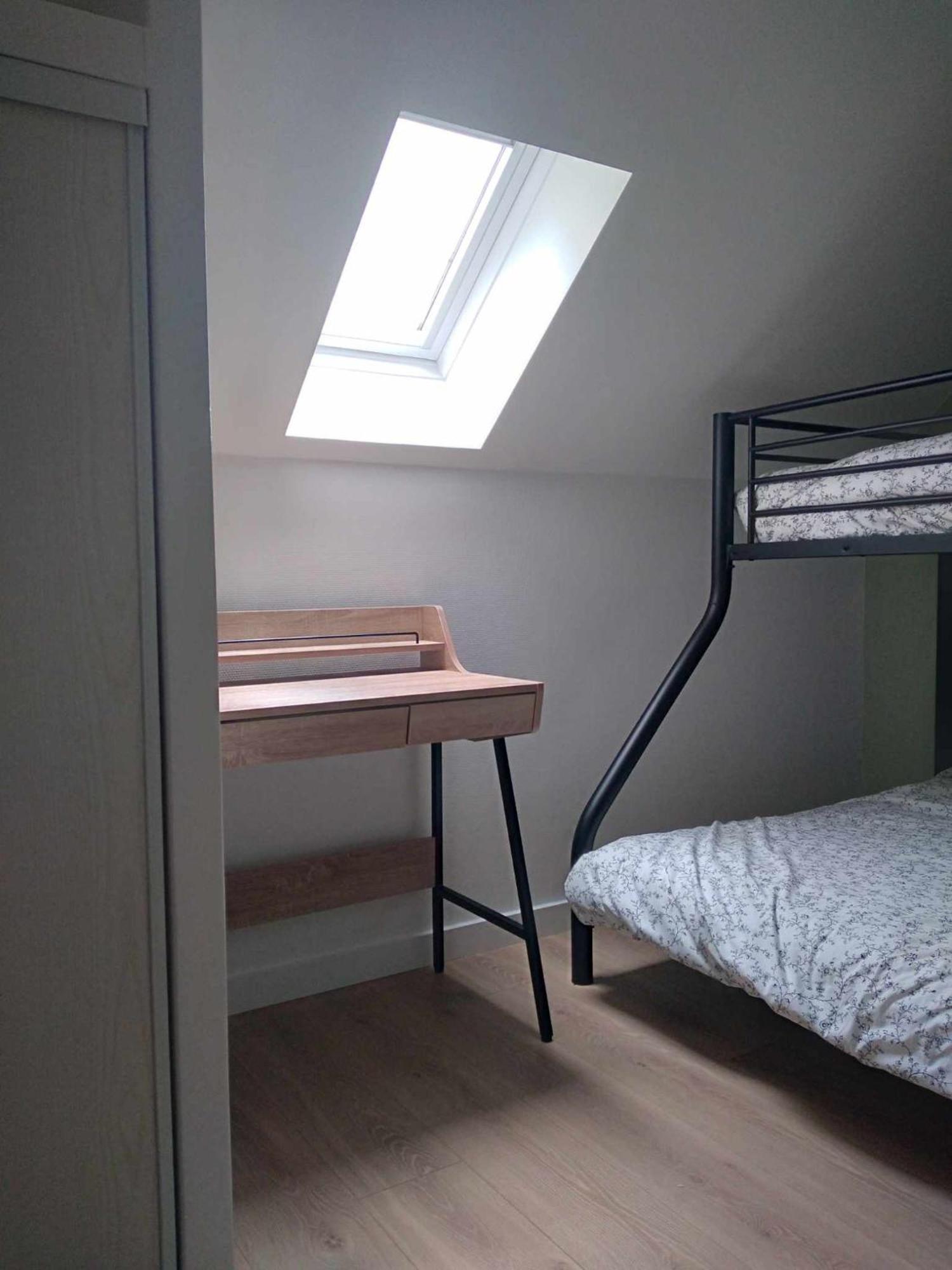 Duplex Lumineux - 40M2 - 2 Chambres - Balcon Terrasse - Parking - Entierement Renove En Mai 2024 科特雷 外观 照片